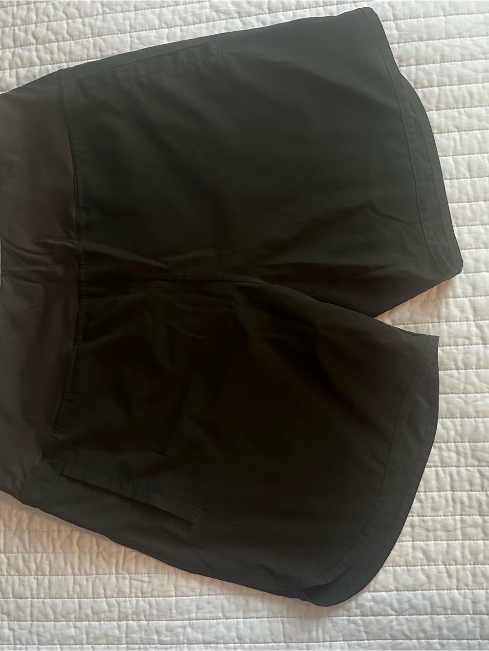 Soothfeel Athletic Shorts w/ Zipper Pocket - Olive- Size L